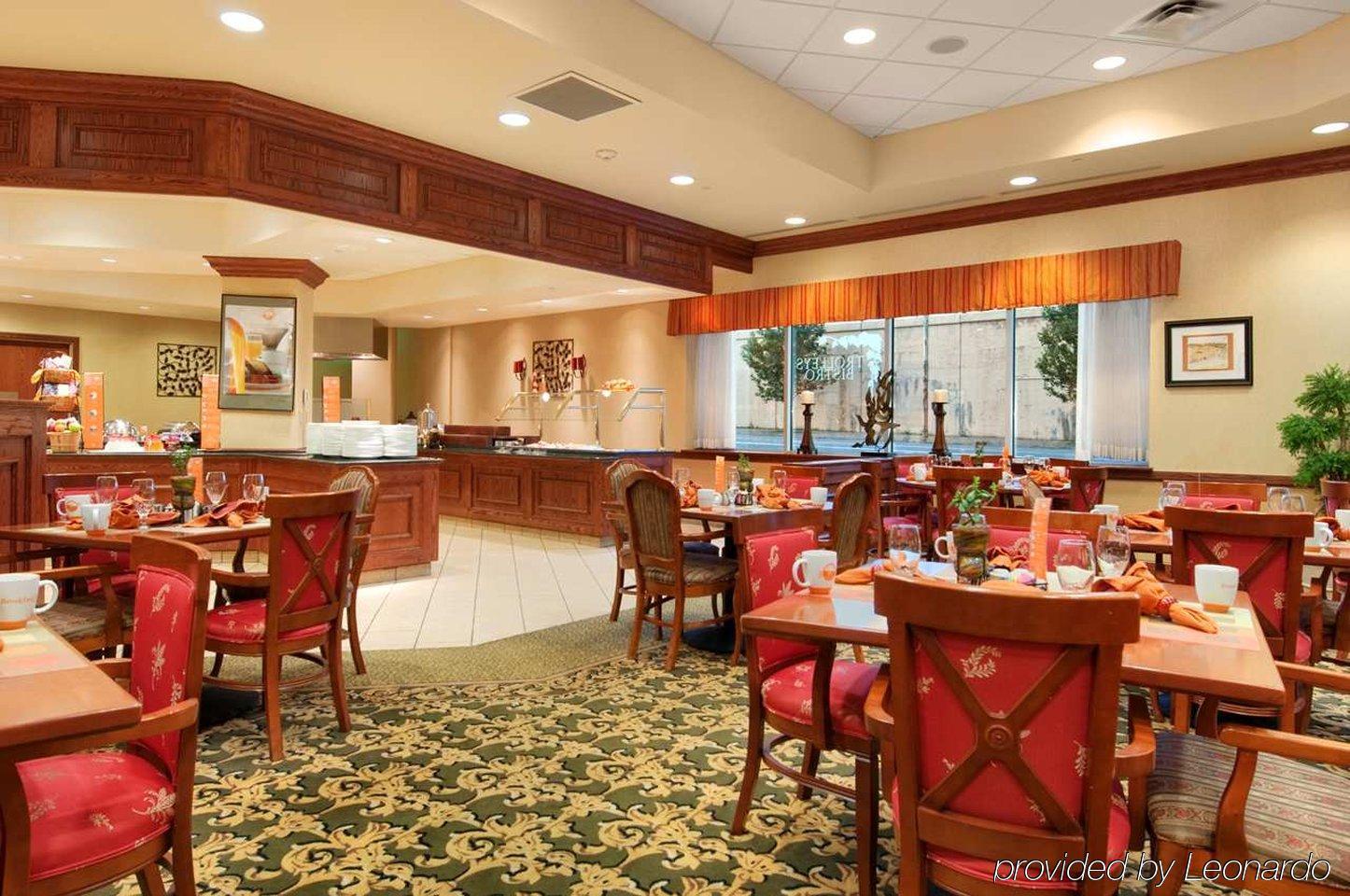 Hilton Scranton & Conference Center Hotel Restaurant foto